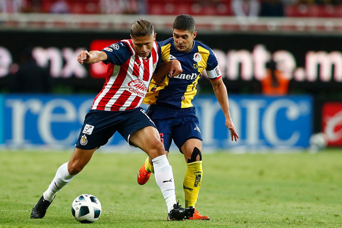 Replica Puma Chivas Home Soccer Jersey 