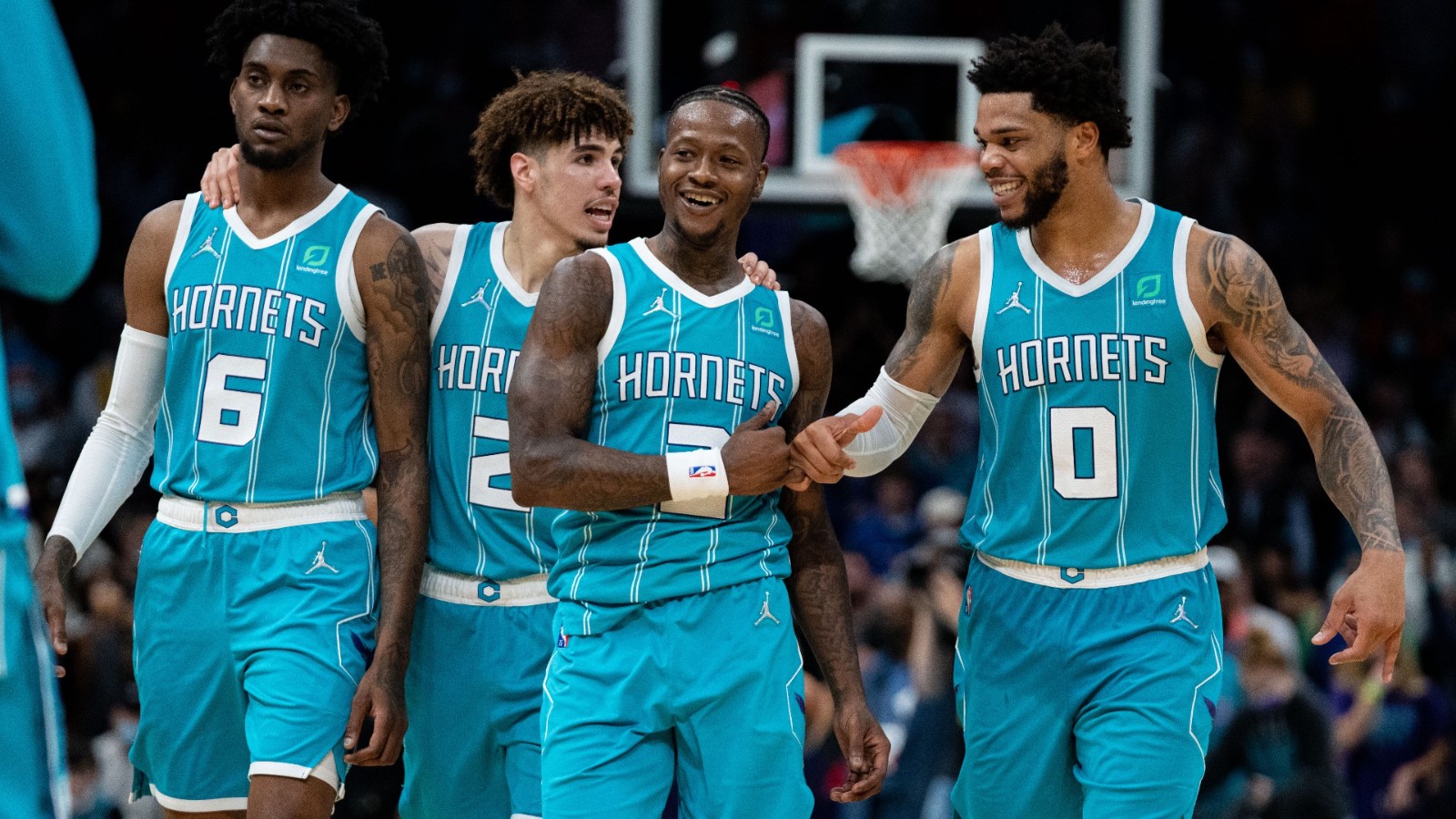the-charlotte-hornets-picked-up-a-big-win-over-golden-state-with-a-strong-defensive-effort-in-the-fourth-quarter_9qdh948lg3ga14iph4ii1806k.jpg