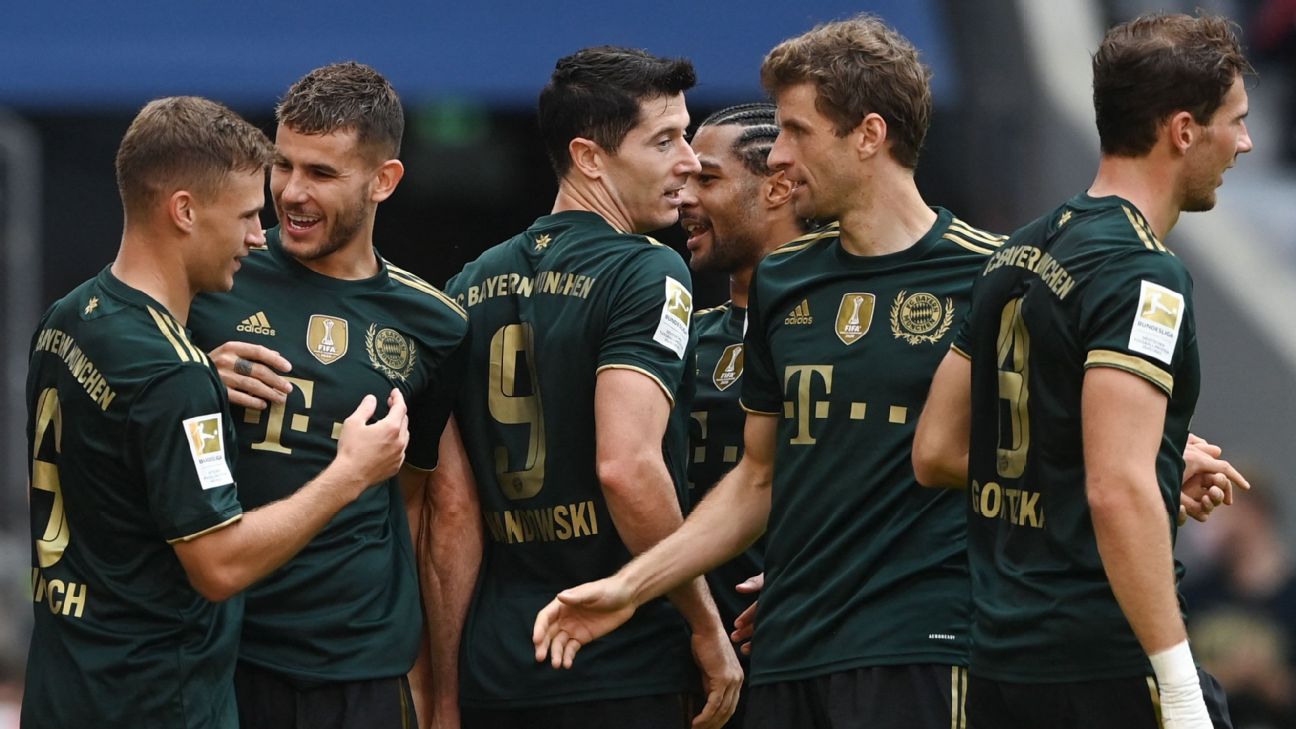 green bayern munich jersey