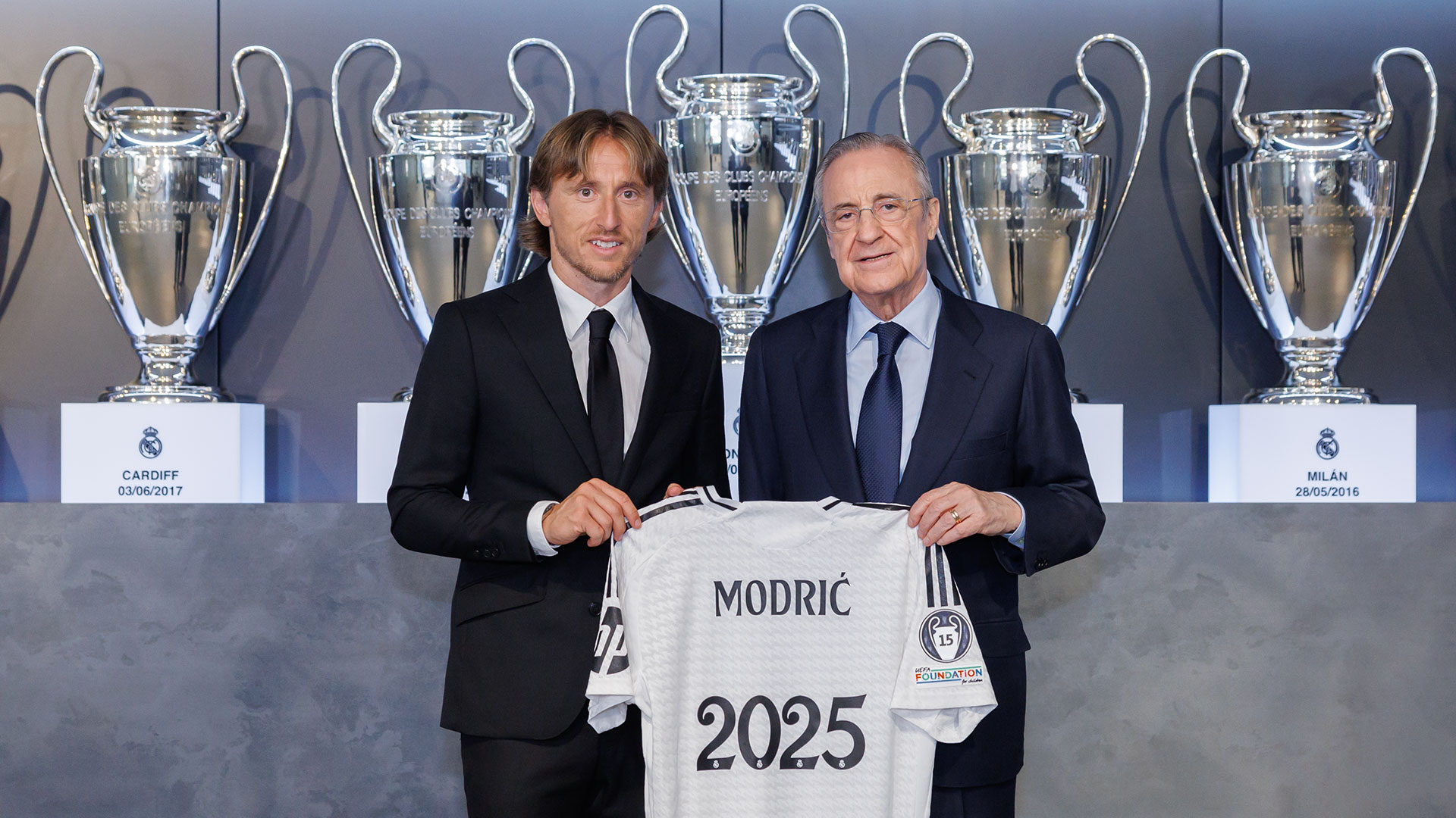 Official Announcement: Luka Modrić renewal